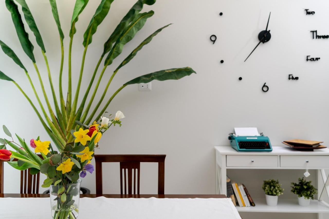 Otium Rooms / Camere E Appartamenti Morrovalle ภายนอก รูปภาพ