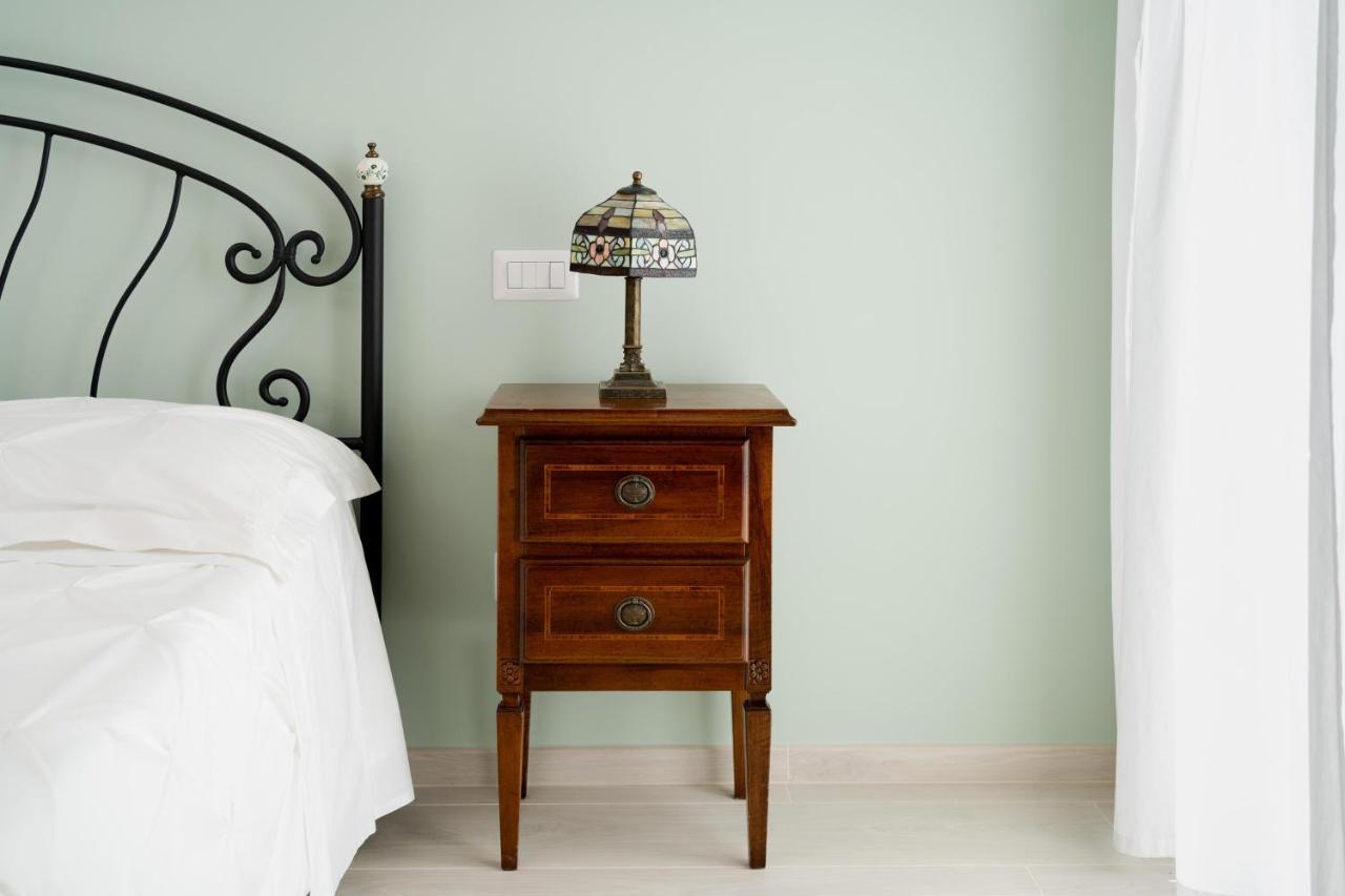 Otium Rooms / Camere E Appartamenti Morrovalle ภายนอก รูปภาพ