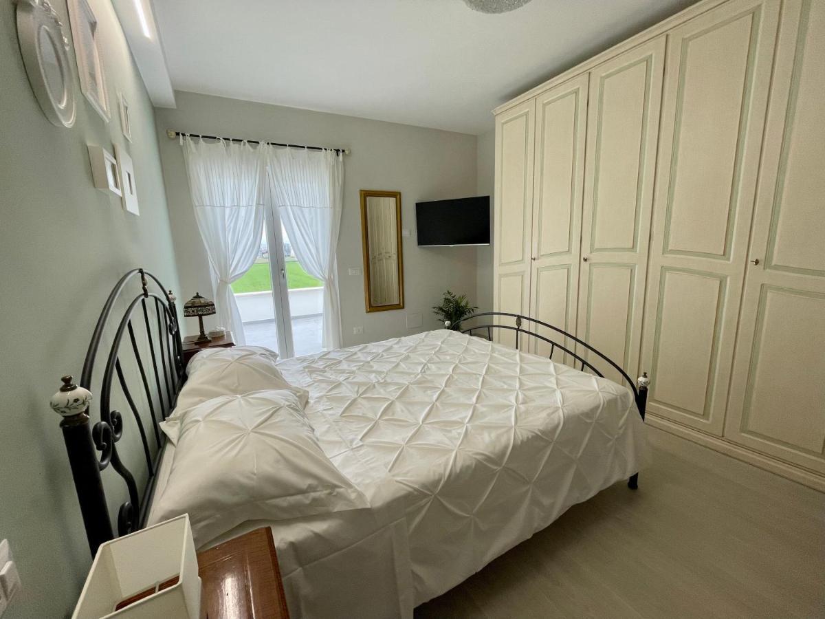 Otium Rooms / Camere E Appartamenti Morrovalle ภายนอก รูปภาพ
