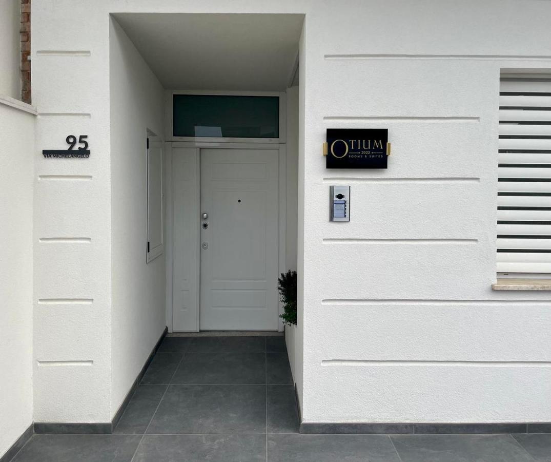 Otium Rooms / Camere E Appartamenti Morrovalle ภายนอก รูปภาพ