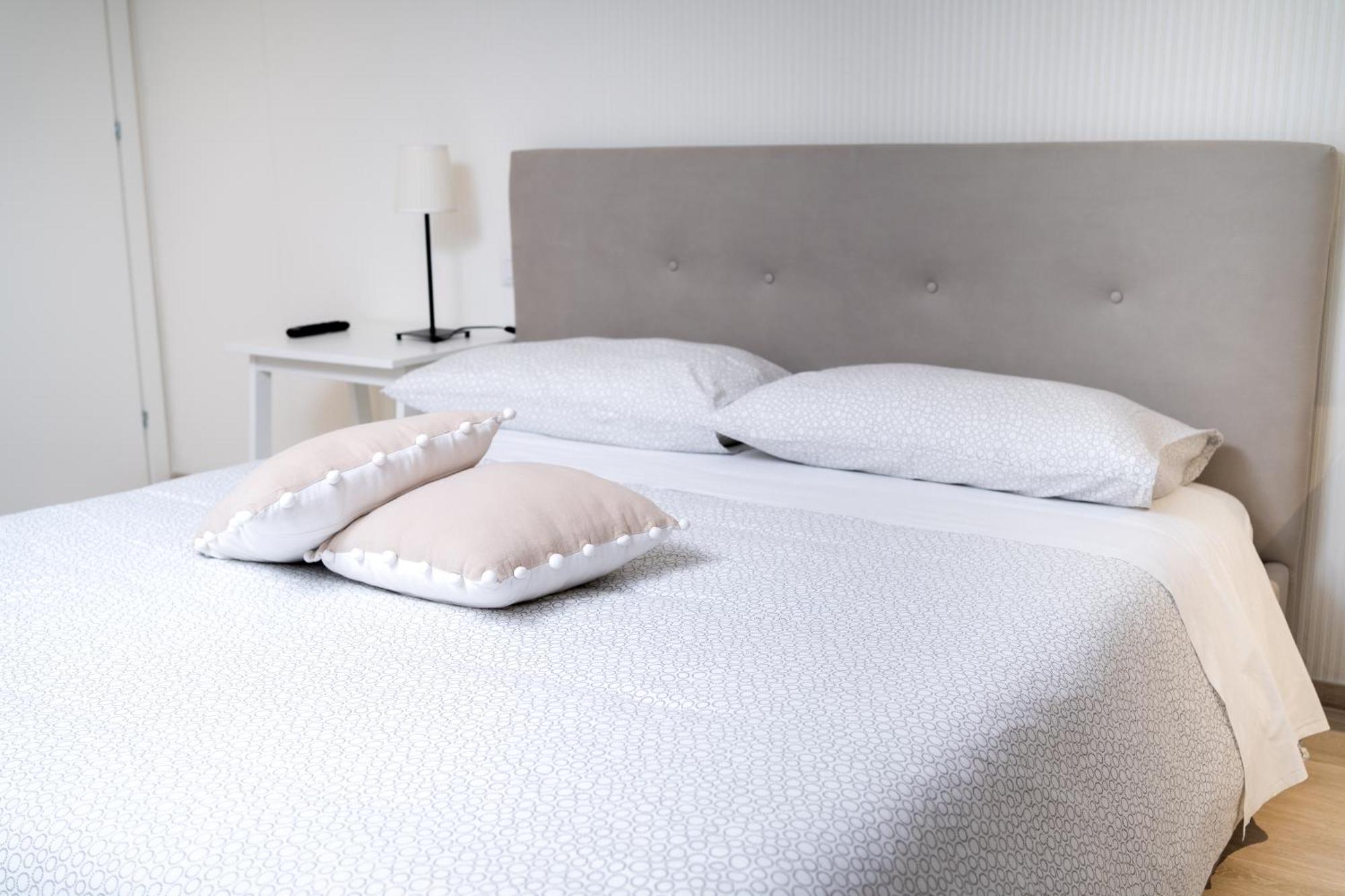 Otium Rooms / Camere E Appartamenti Morrovalle ภายนอก รูปภาพ